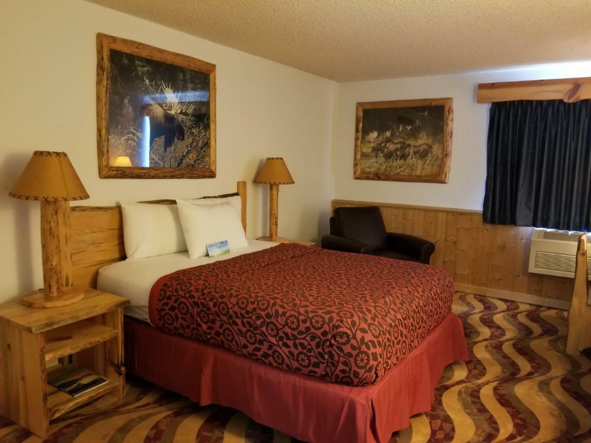 Days Inn By Wyndham Sandpoint Ponderay Buitenkant foto